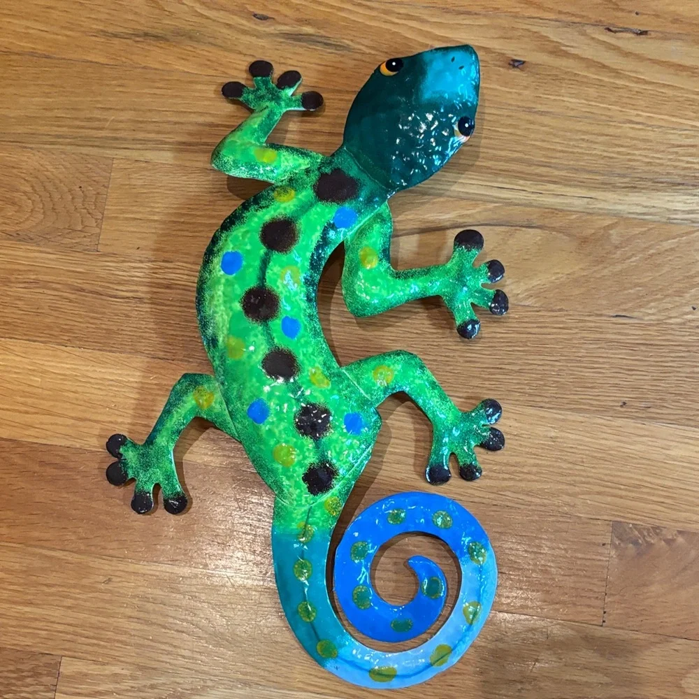 Vibrant Gecko Wall Art Set - Red and Green - Picture 3 of 6